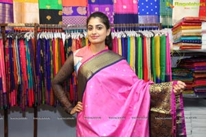 Trendz Expo Begins at Taj Krishna