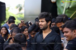 Vijaya Devarakonda Launches Festival Sale at KLM