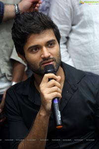 Vijaya Devarakonda Launches Festival Sale at KLM