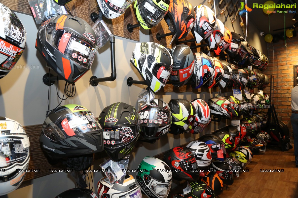 Zeus Motorcycle Gear Opens Its New Store at Madhapur in Hyderabad