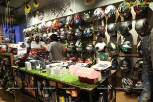 Zeus Motorcycle Gear Opens Its New Store