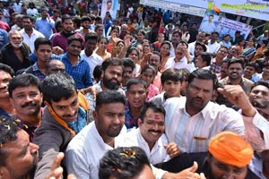 Prathi Roju Pandage Team Bus Tour In Vizag