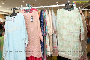 Anjuman Winter Bazaar Begins