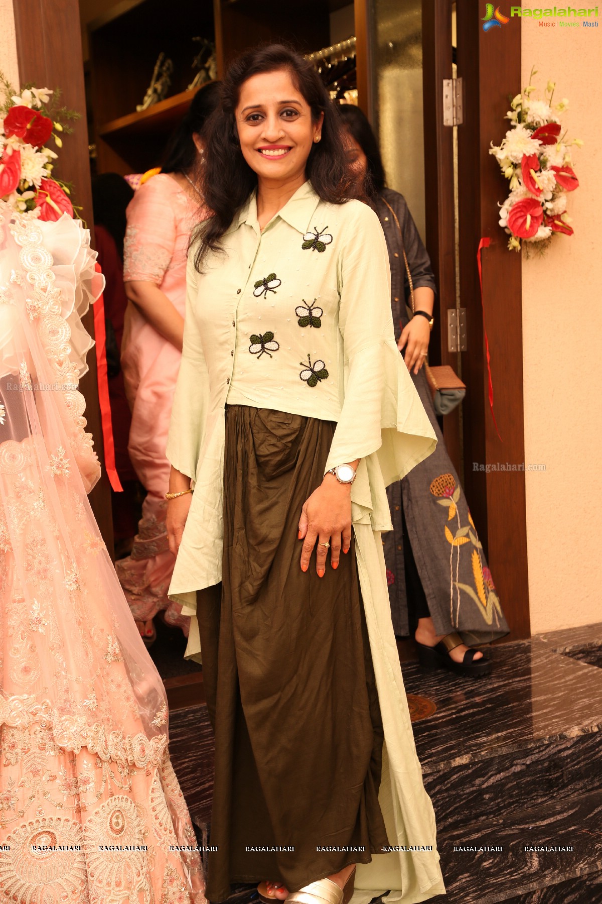 Anushree Patodi and Anjani Shah's Anushree Patodi Boutique Pre Launch Party