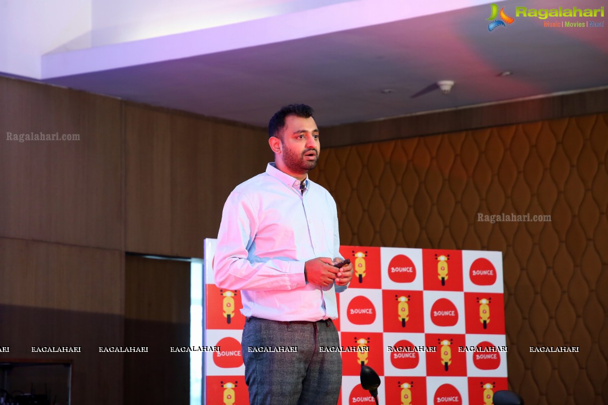 Bounce, India’s First Dockless Scooter Sharing Service Launches 2000 Scooters in Hyderabad