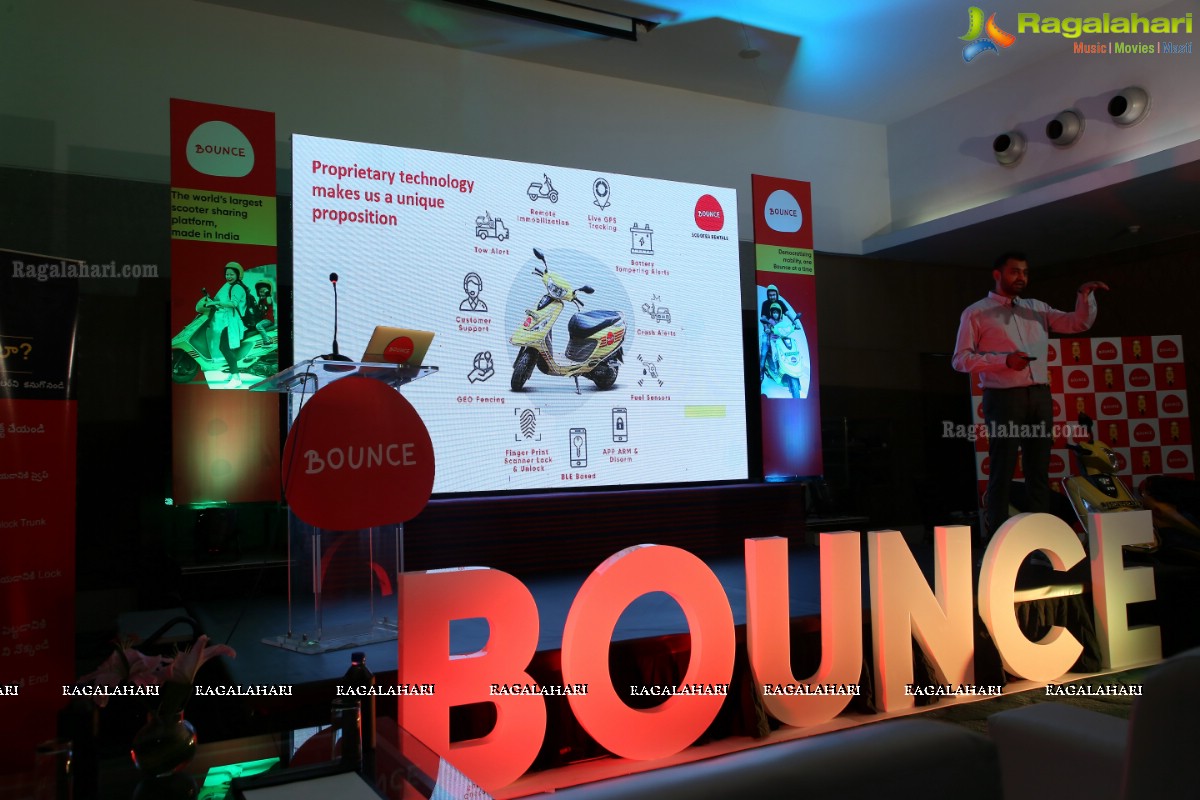 Bounce, India’s First Dockless Scooter Sharing Service Launches 2000 Scooters in Hyderabad