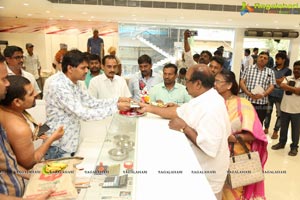 Chandana Brothers Shopping Mall At Jangareddigudem In AP