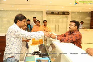 Chandana Brothers Shopping Mall At Jangareddigudem In AP