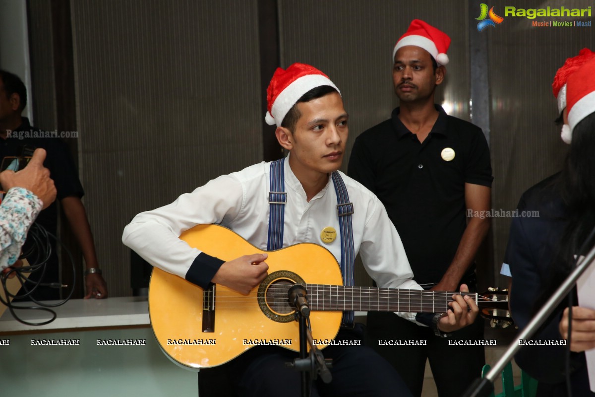 Novotel Hyderabad Airport Hosts a Christmas Tree Lighting Ceremony