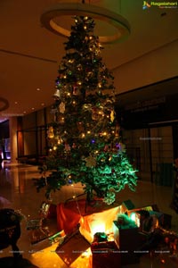 Christmas Tree Lighting Ceremony at Novotel