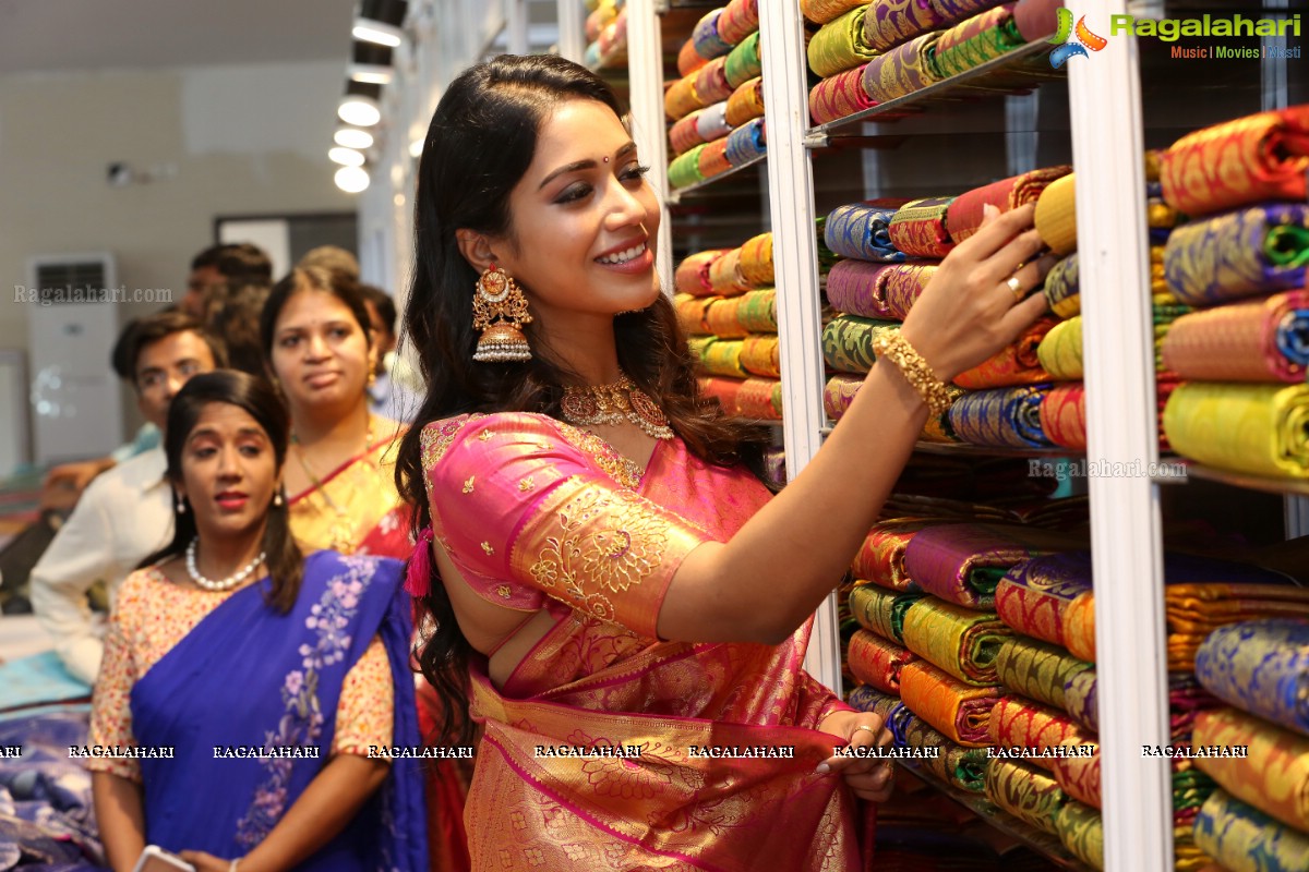 CMR Shopping Mall Mahaa Sale Exhibition Launch