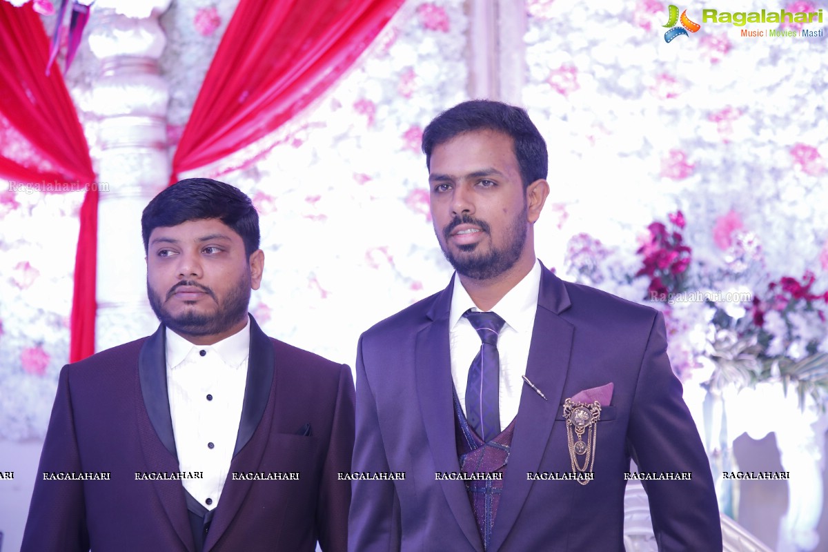 Celebs at Syed Javed Ali (Taher Sound & Lights) Wedding Reception at SS Convention, Shamshabad