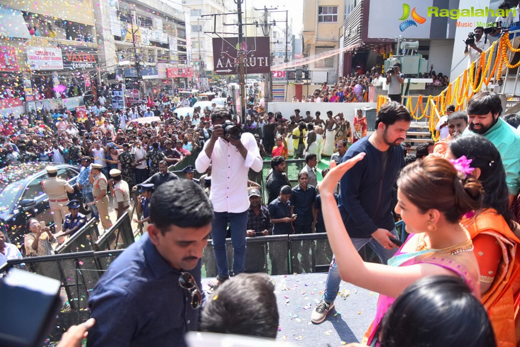 Kajal Agarwal Launches Vidhatri Shopping Mall at Vijayawada