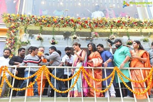 Vidhatri Shopping Mall Launch