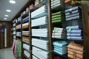 Linen House Opens its 11th Showroom