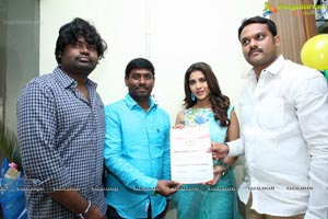 Nabha Natesh Inaugurated Linen House