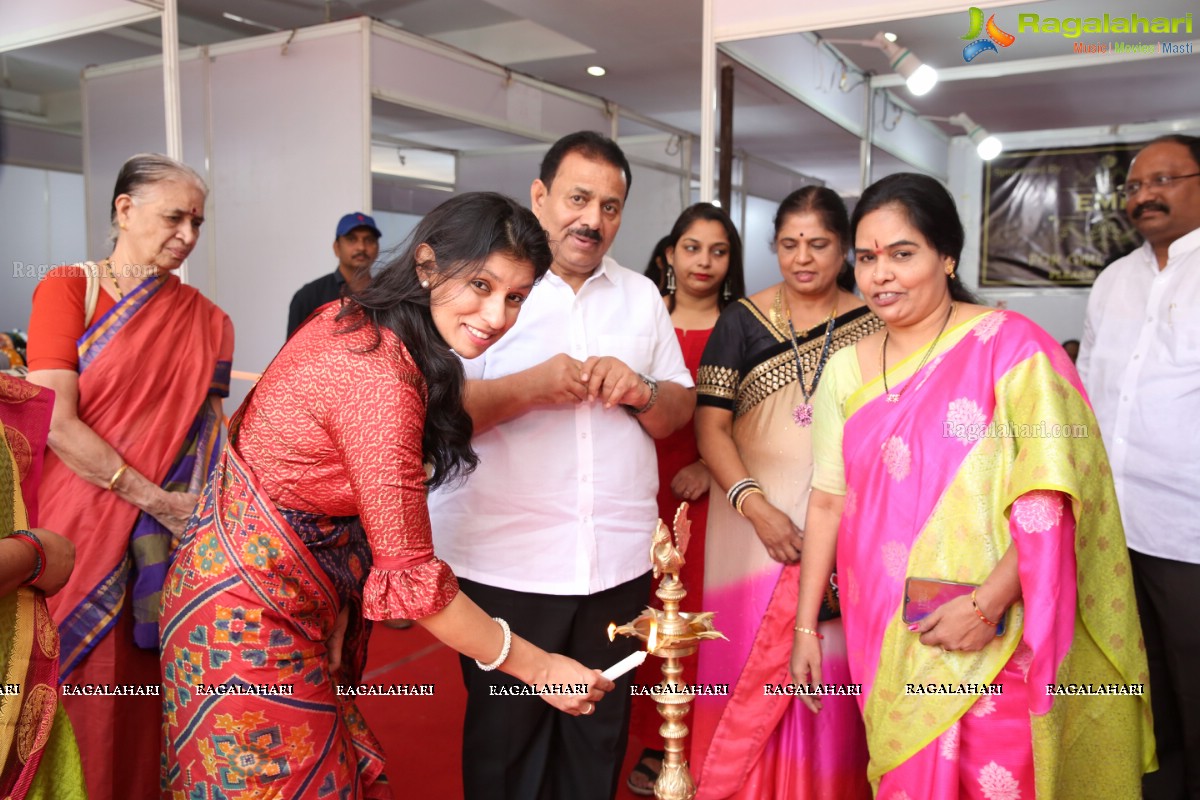 Lolo Fashion Harvest Exhibition & Sale Begins at Country Club Begumpet