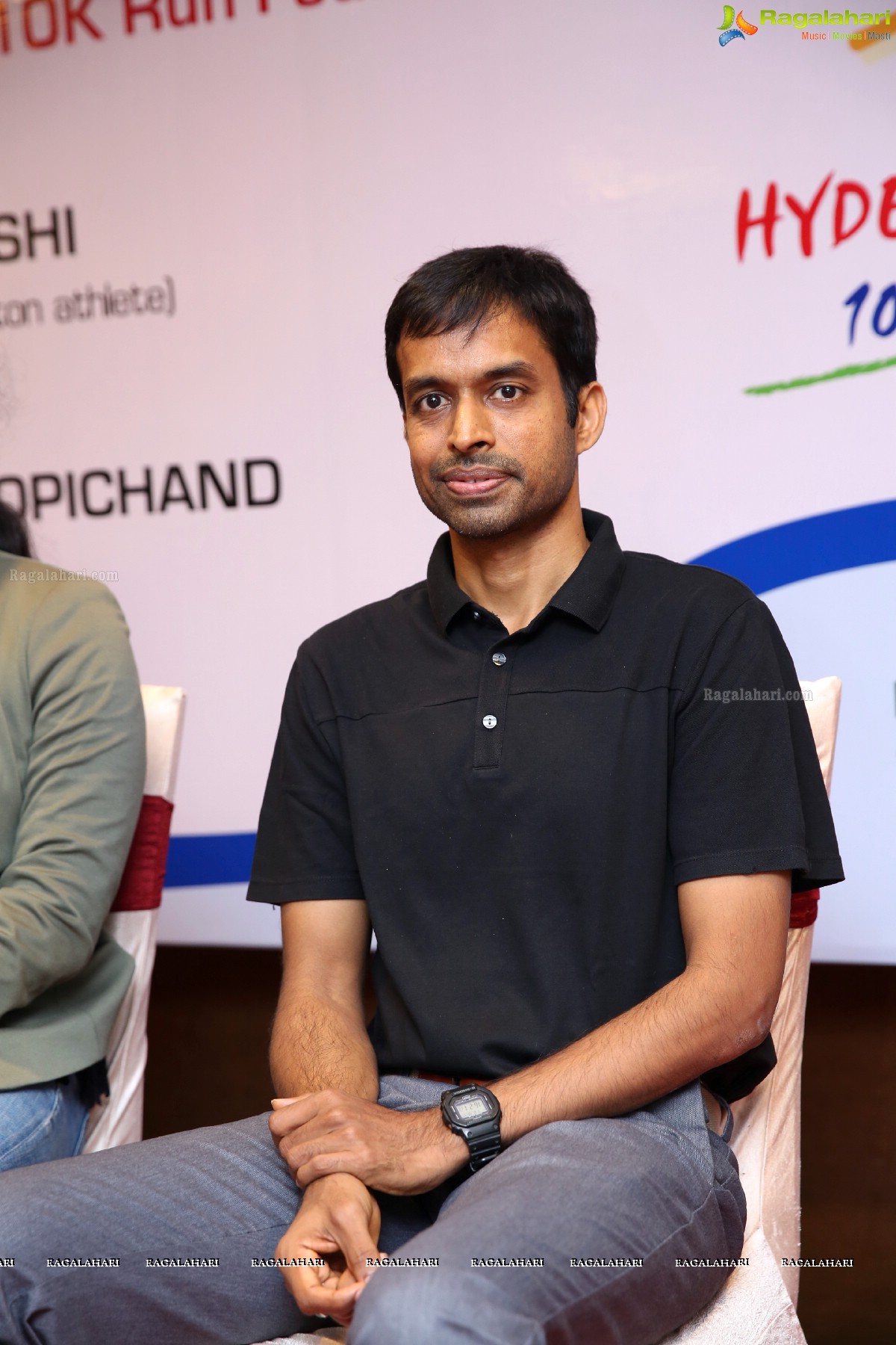 The Hyderabad 10K Run Foundation Felicitates Para-Badminton World champion Manasi Joshi