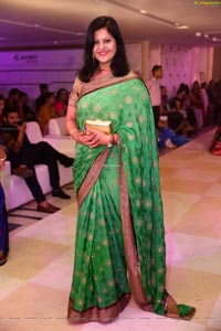 Neeru’s Hosts The Winter Fashion Show