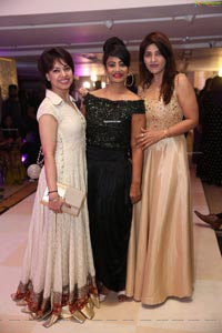 Neeru’s Hosts The Winter Fashion Show