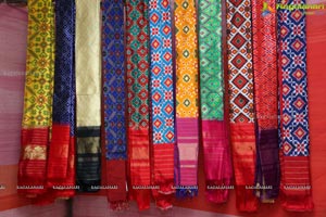 Pochampally Ikat Art Mela 2019 Begins at Kalinga Bhavan