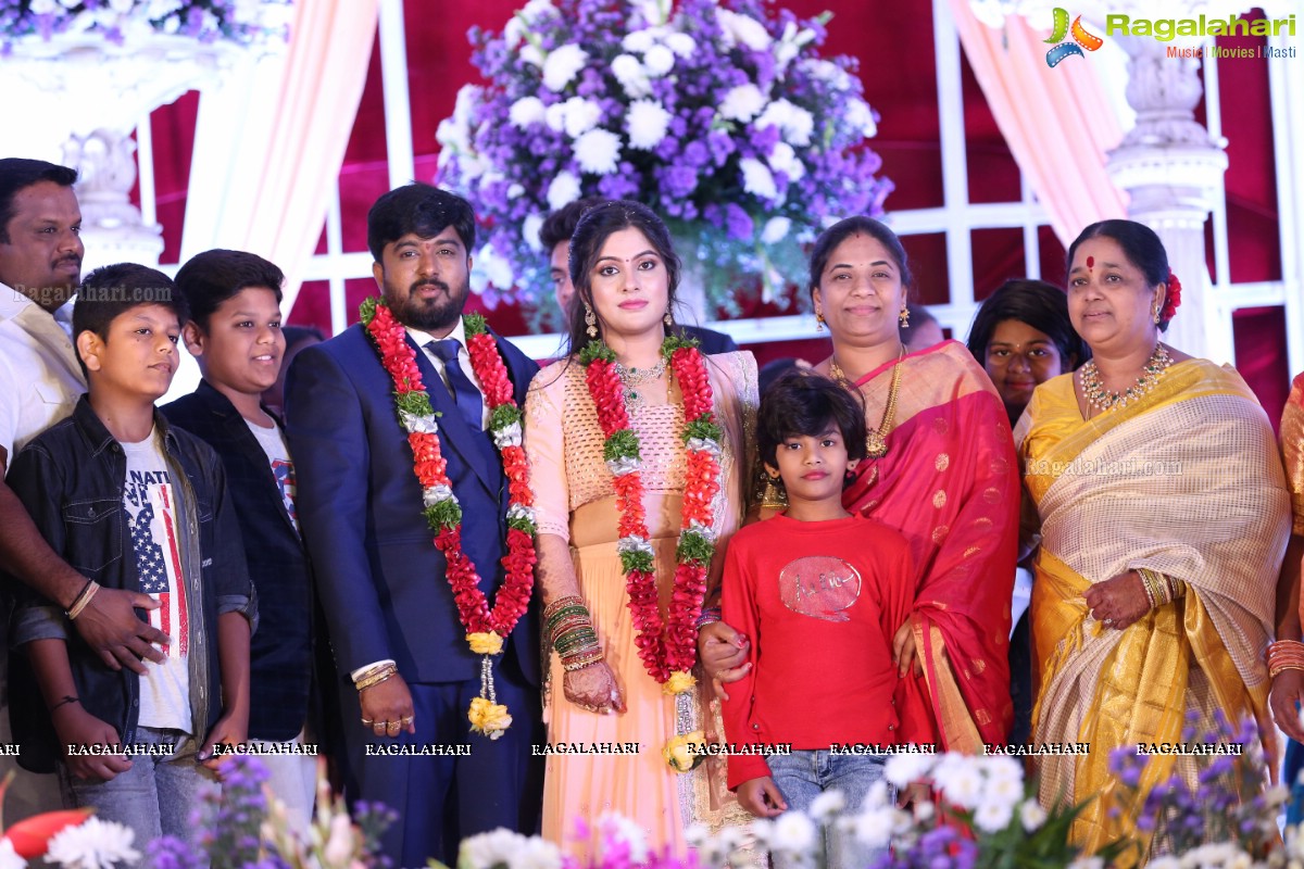 Celebrities at Wedding Reception Party of Praveen Kumar Yadav & Mahitha Shree