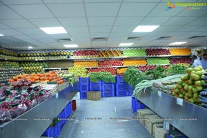 Pure O Natural fruits & vegetables 5th outlet