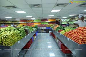 Pure O Natural fruits & vegetables 5th outlet