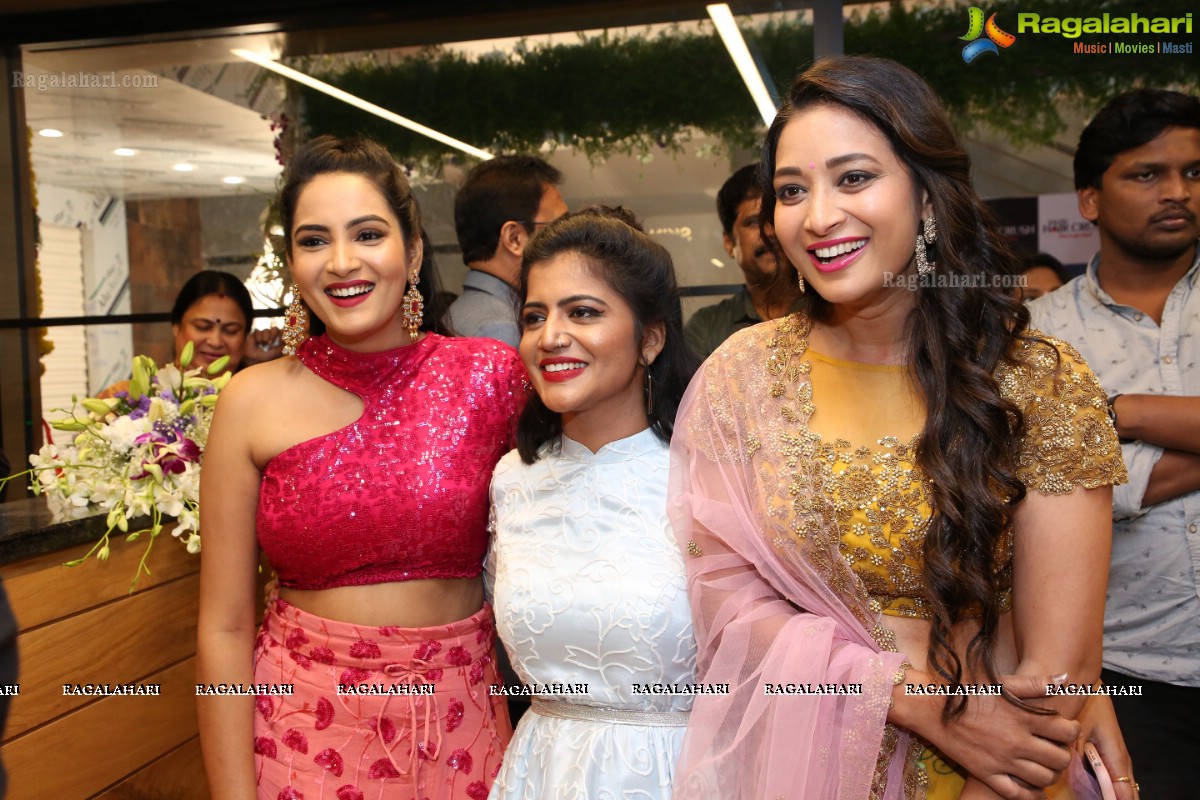 Salon Hair Crush Launch at Manikonda, Bigg Boss 3 Stars Graced The Event