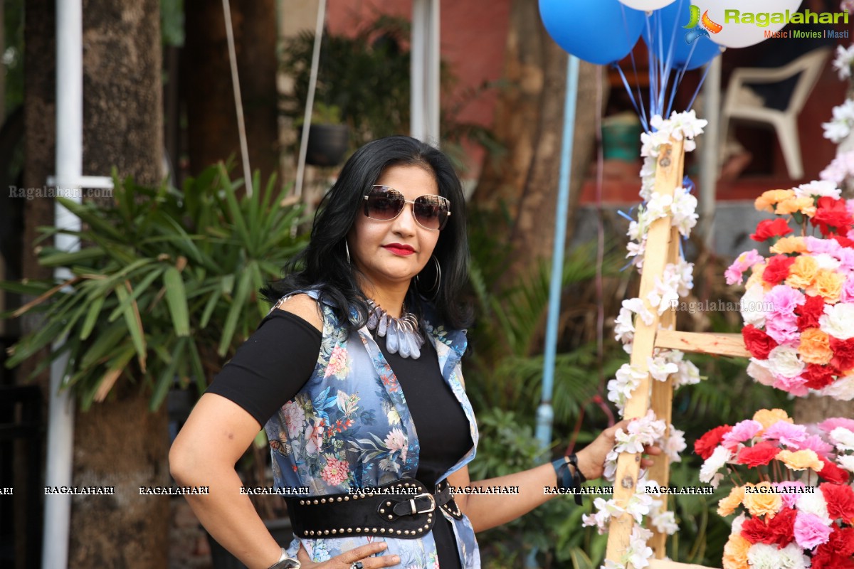 Samanvay Ladies Group Hosts a Sundowner Party