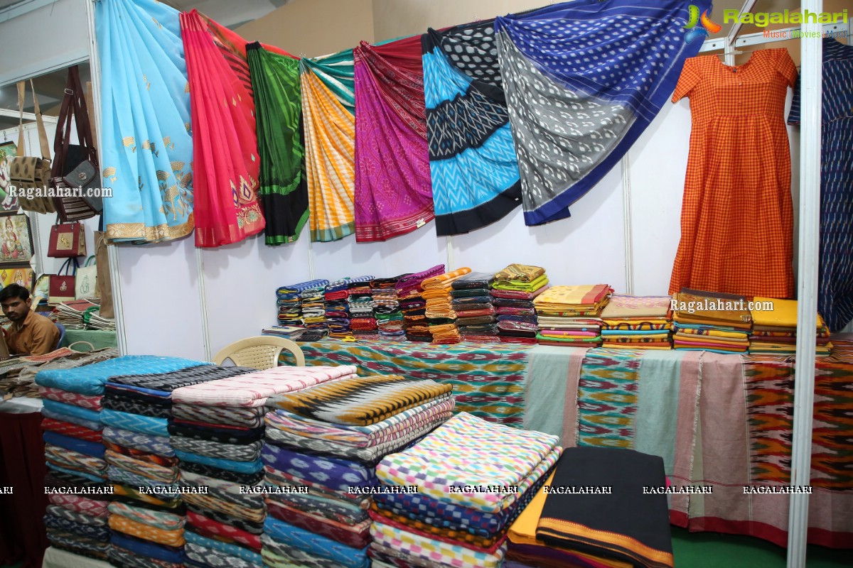 Silk and Cotton Expo Begins at Sri Satya Sai Nigamagamam