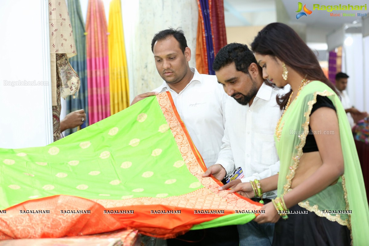 Silk & Cotton Expo 2019 at Sri Satya Sai Nigamagamam