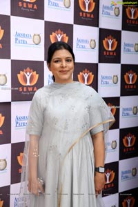 Akshaya Patra Holds Charity Lunch for SEWA