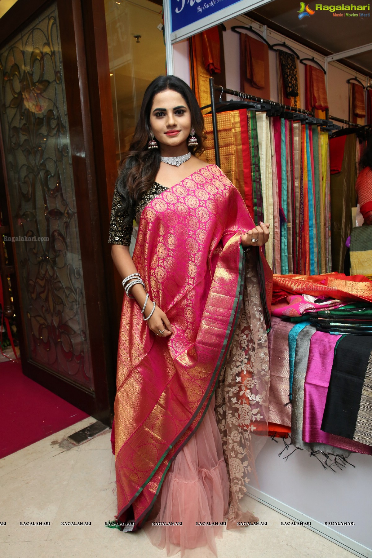 Trendz Designer Exhibition Kicked off At Taj Krishna