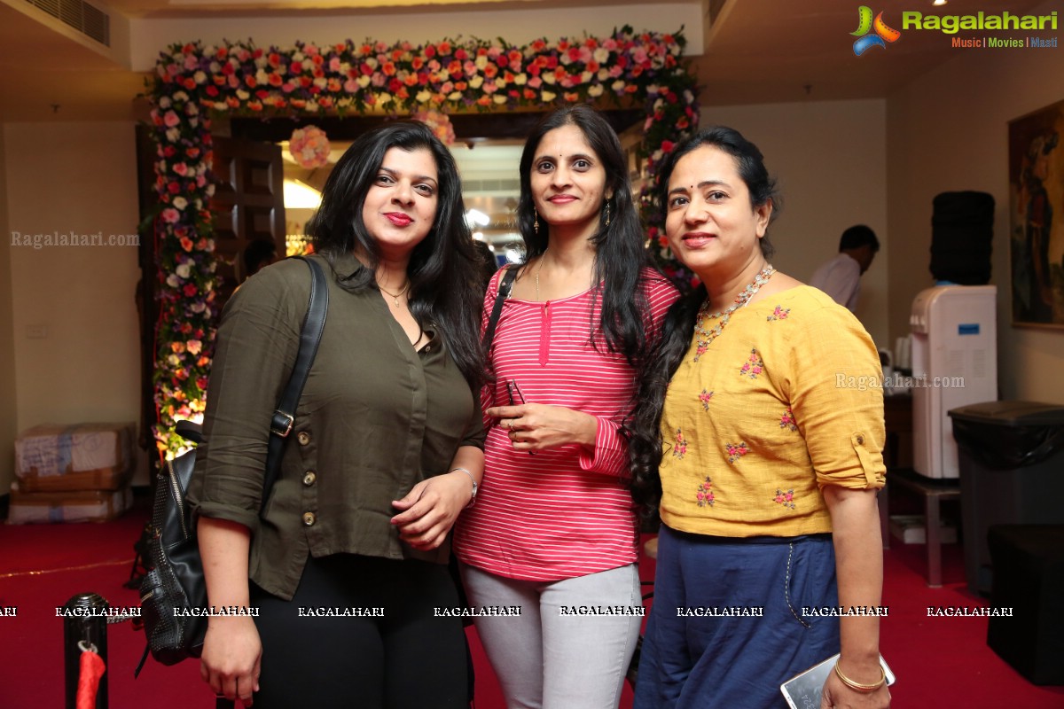 Trendz Designer Exhibition Kicked off At Taj Krishna