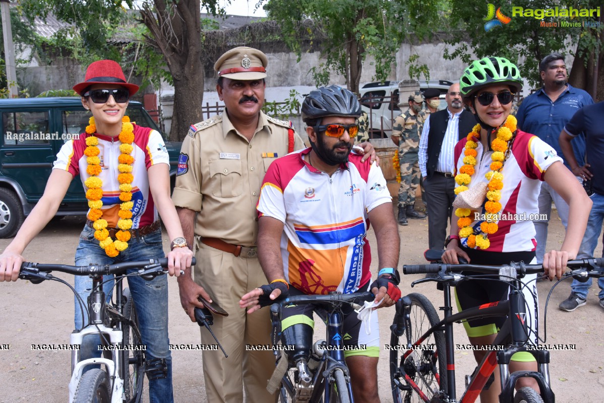 Aditya Mehta Foundation 'Infinity Ride 2020' Press Meet