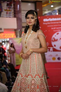 Hyderabad Bloggers.Com Fashion Show at City Center Mall