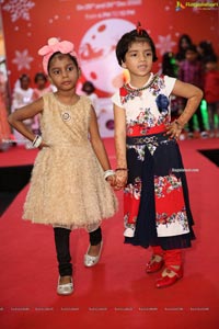 Hyderabad Bloggers.Com Fashion Show at City Center Mall