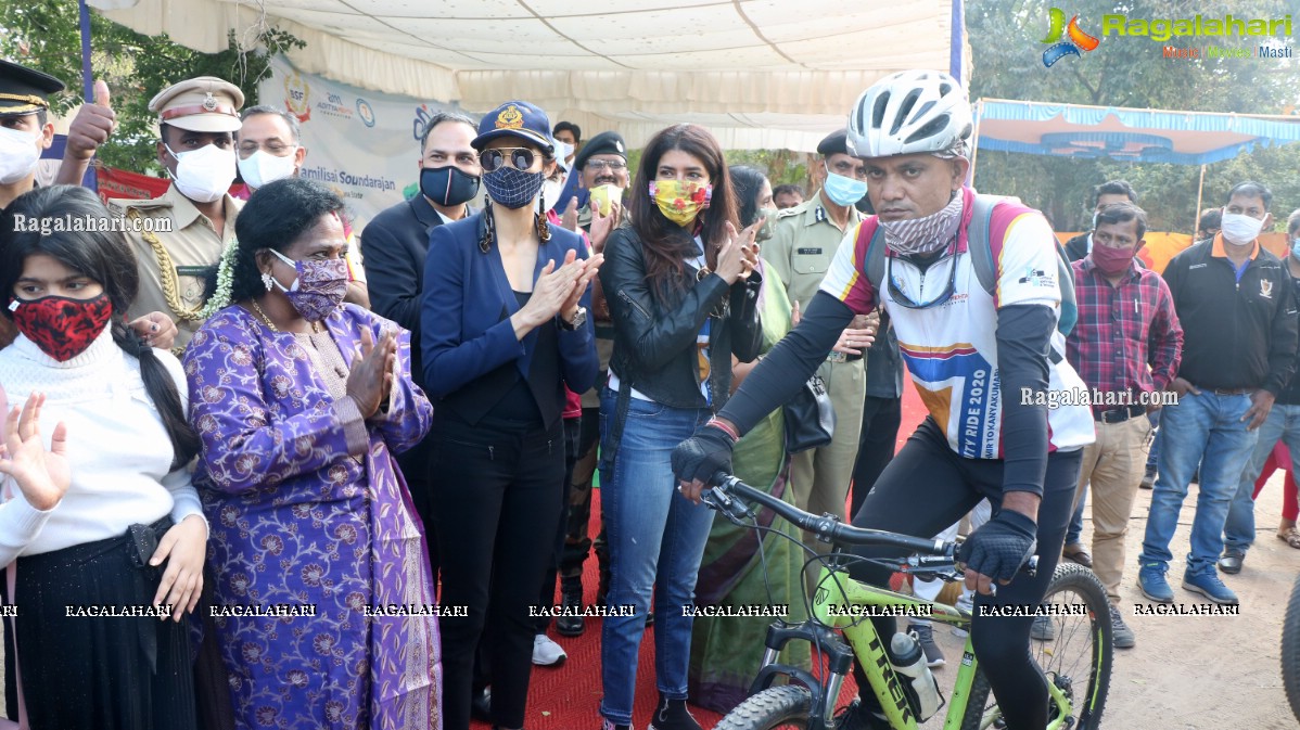 Aditya Mehta Foundation’s Infinity Ride 2020 from Kashmir to Kanyakumari Leaves Hyderabad