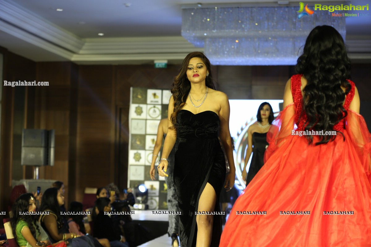 Me Women Fashion Show at Le Meridian Hotel, Hyderabad