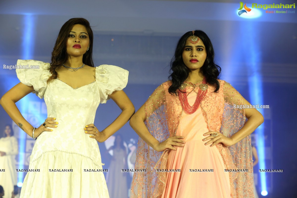 Me Women Fashion Show at Le Meridian Hotel, Hyderabad