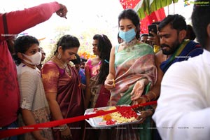 Mugdha Art Studio Grand Opening at Patny Centre