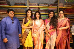 Mugdha Art Studio Grand Opening at Patny Centre