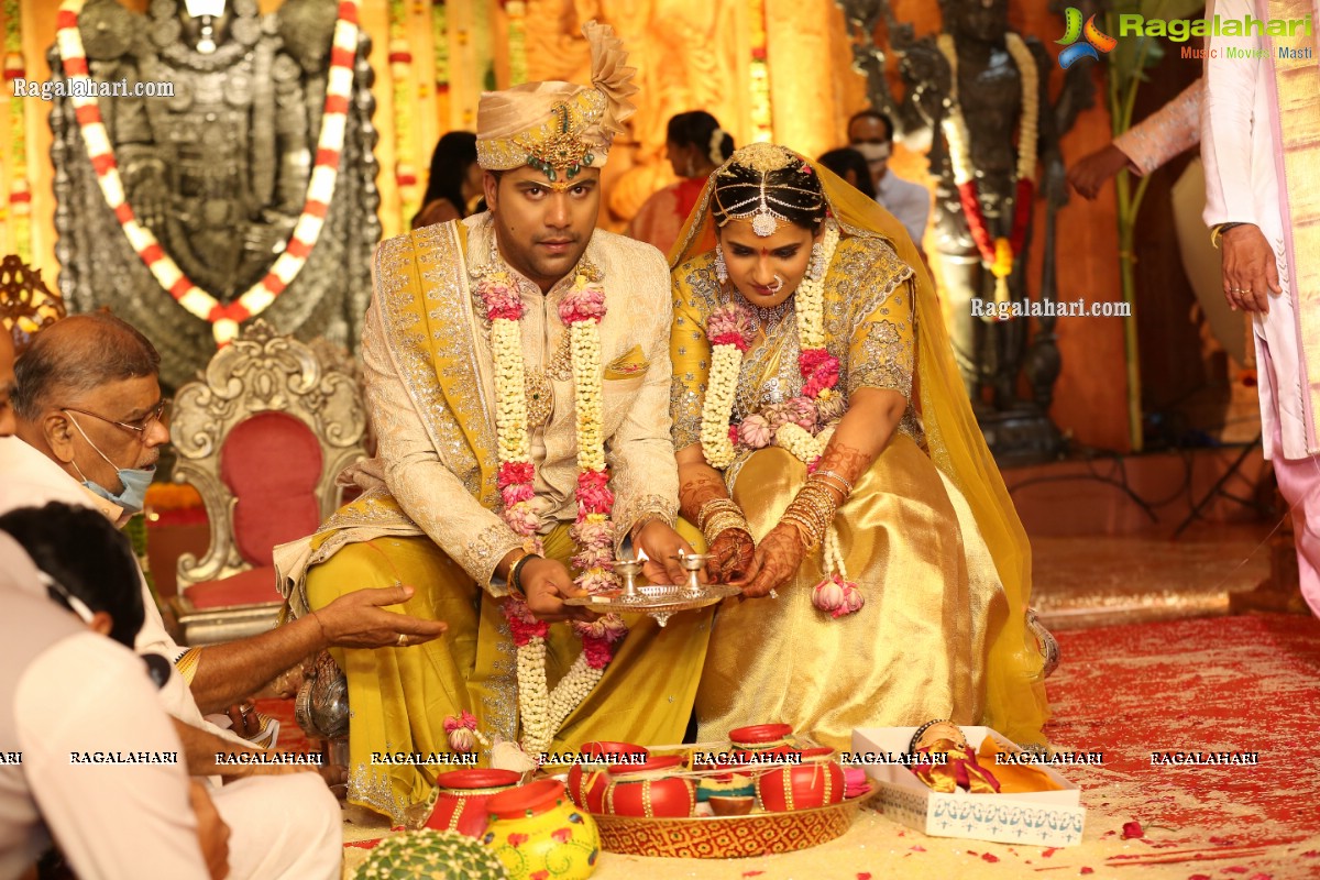 Sri Kondala Sudhakar Reddy's Son Nipun's Wedding With Telangana Whip Sri T Bhanu Prasad Rao Daughter Shriya