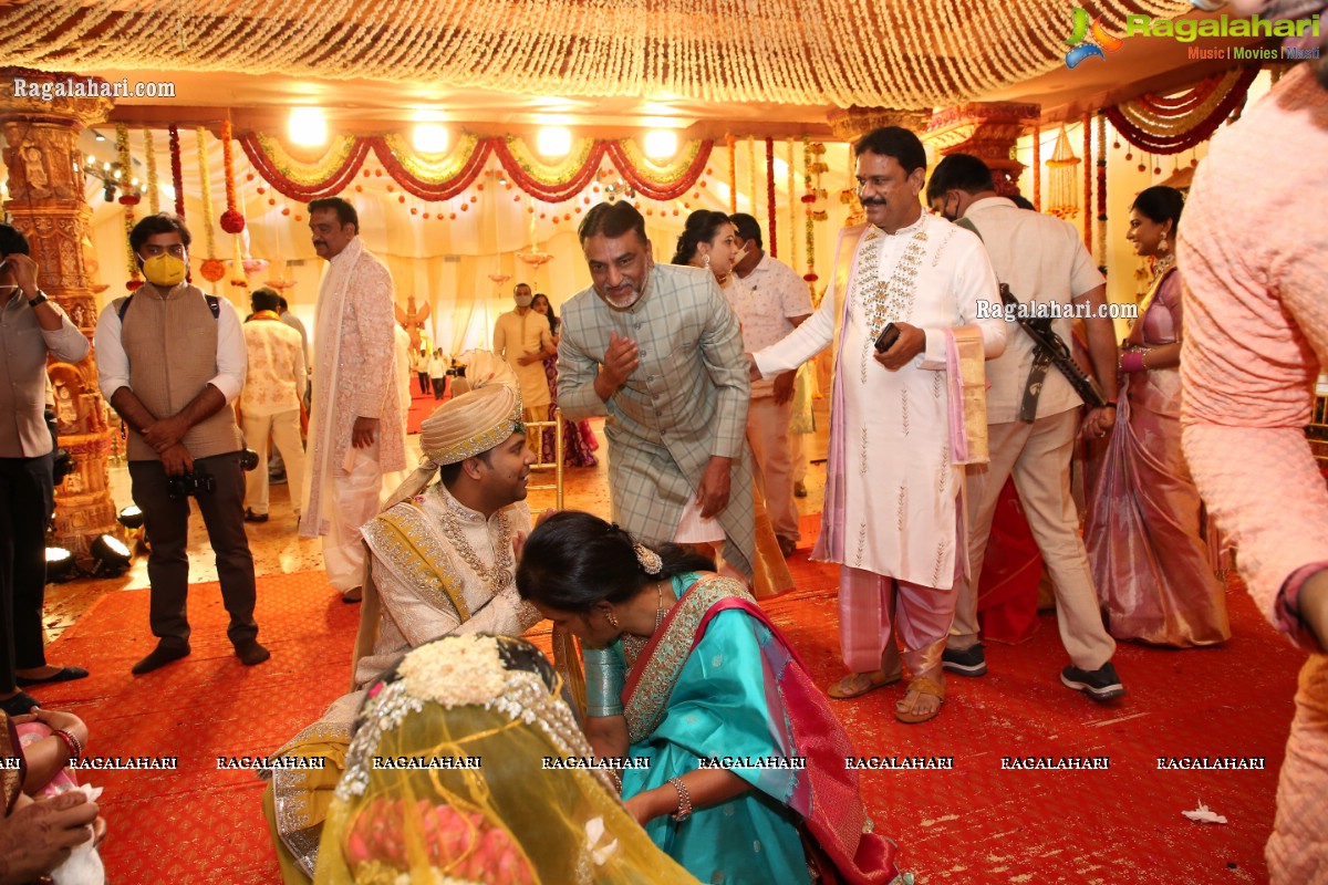 Sri Kondala Sudhakar Reddy's Son Nipun's Wedding With Telangana Whip Sri T Bhanu Prasad Rao Daughter Shriya