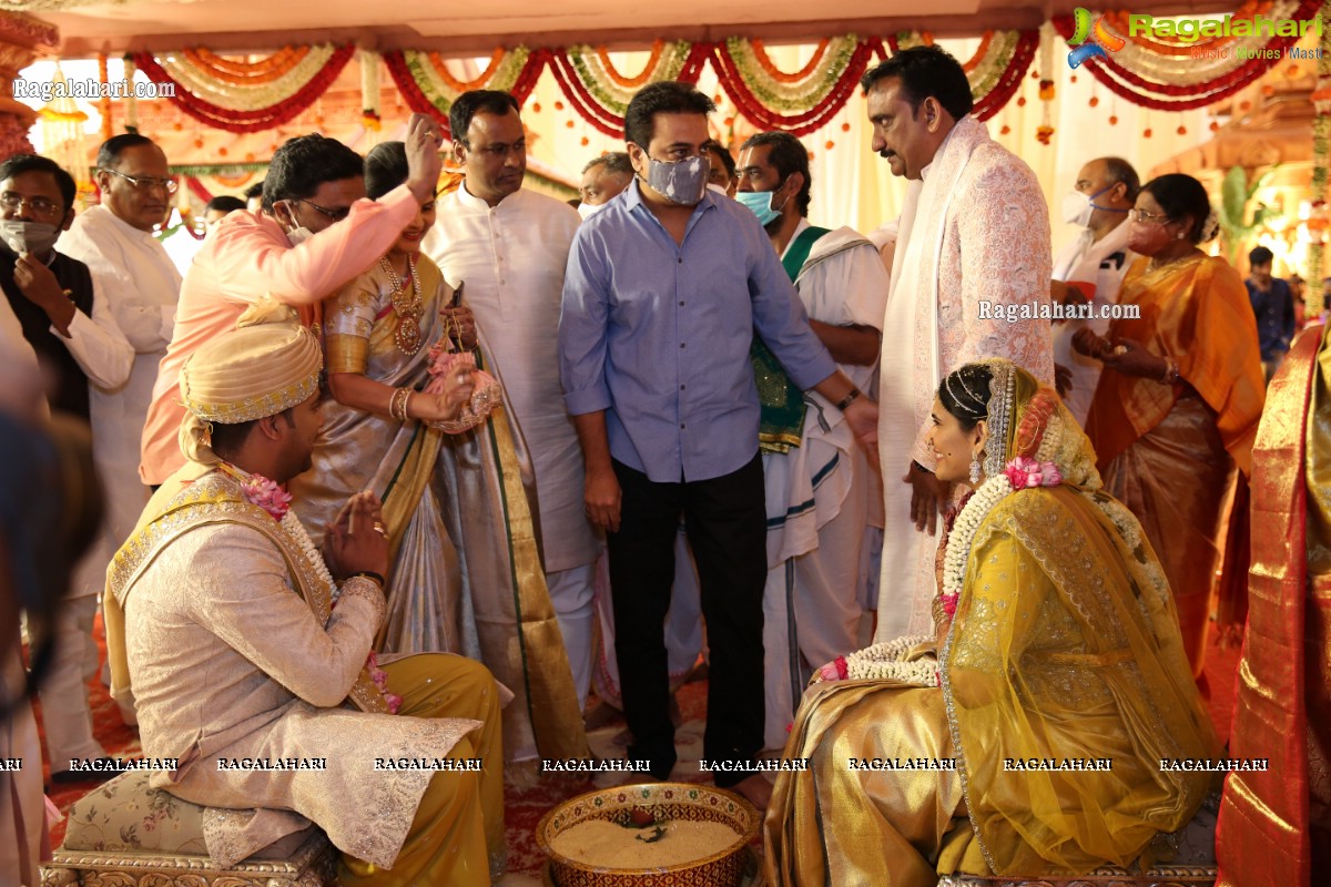 Sri Kondala Sudhakar Reddy's Son Nipun's Wedding With Telangana Whip Sri T Bhanu Prasad Rao Daughter Shriya