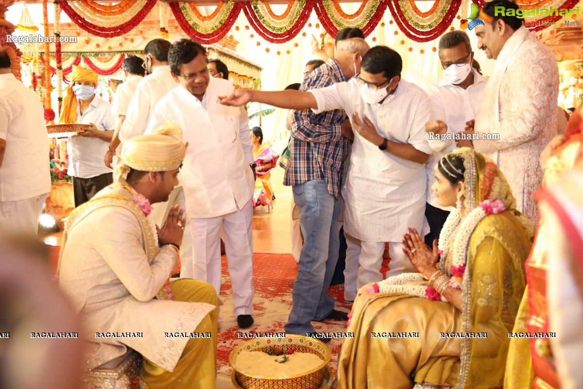 Sri Kondala Sudhakar Reddy's Son Nipun's Wedding With Telangana Whip Sri T Bhanu Prasad Rao Daughter Shriya