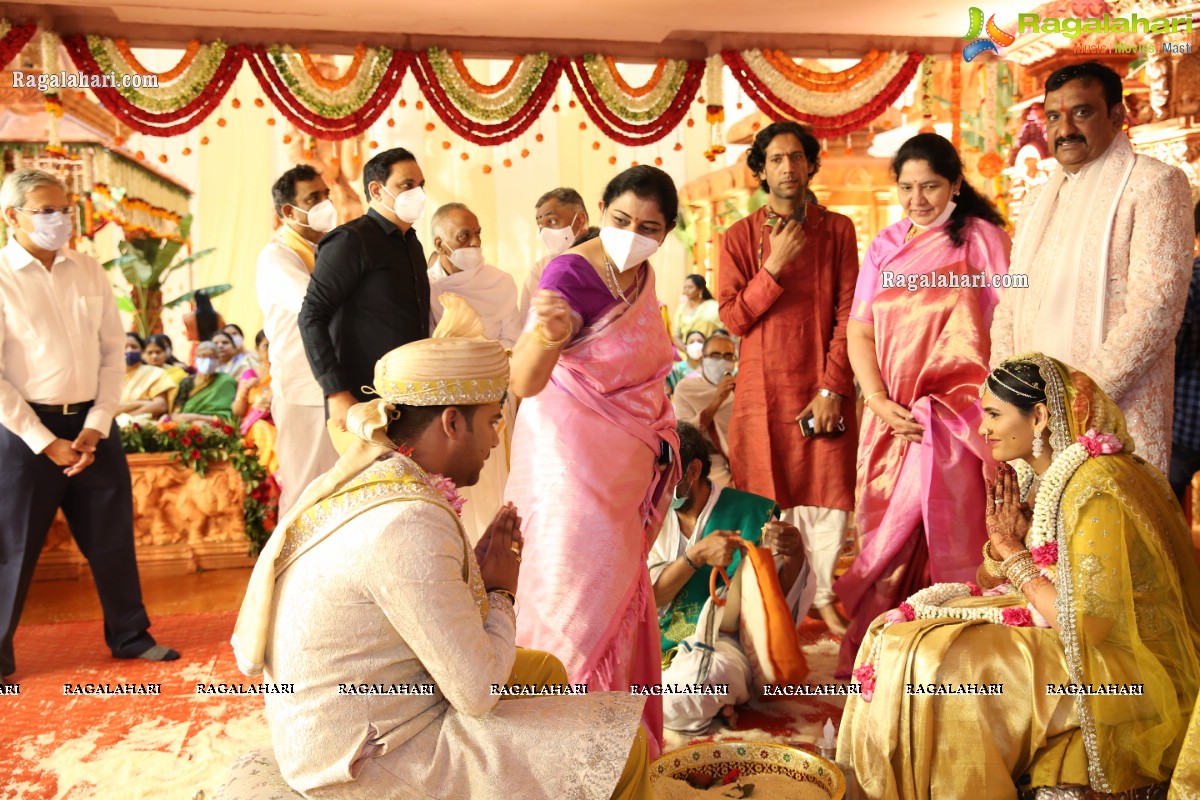 Sri Kondala Sudhakar Reddy's Son Nipun's Wedding With Telangana Whip Sri T Bhanu Prasad Rao Daughter Shriya