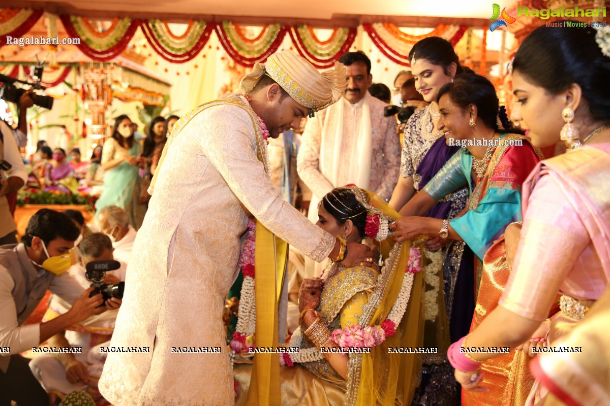 Sri Kondala Sudhakar Reddy's Son Nipun's Wedding With Telangana Whip Sri T Bhanu Prasad Rao Daughter Shriya