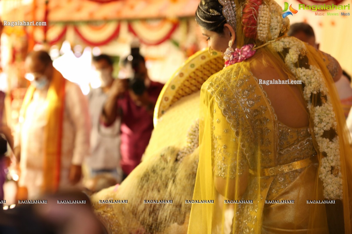 Sri Kondala Sudhakar Reddy's Son Nipun's Wedding With Telangana Whip Sri T Bhanu Prasad Rao Daughter Shriya